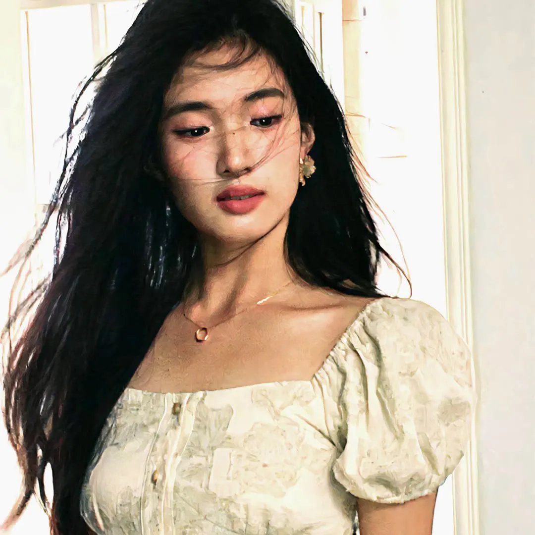 抓着彩虹的男人